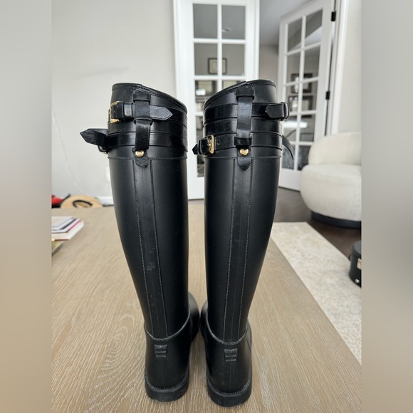 Authentic Burberry Riding Rain Boots - Picture 3 of 7